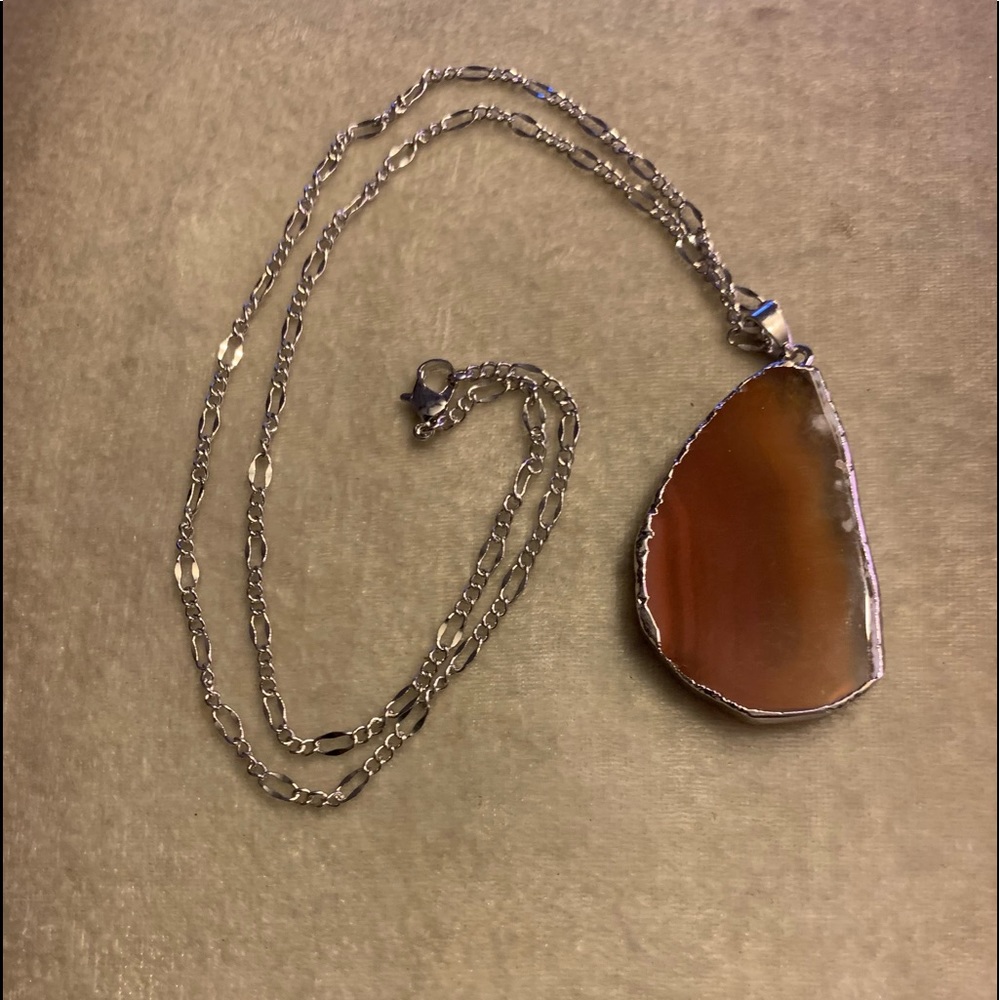 Sliced Agate Silver Plated Pendant Necklace